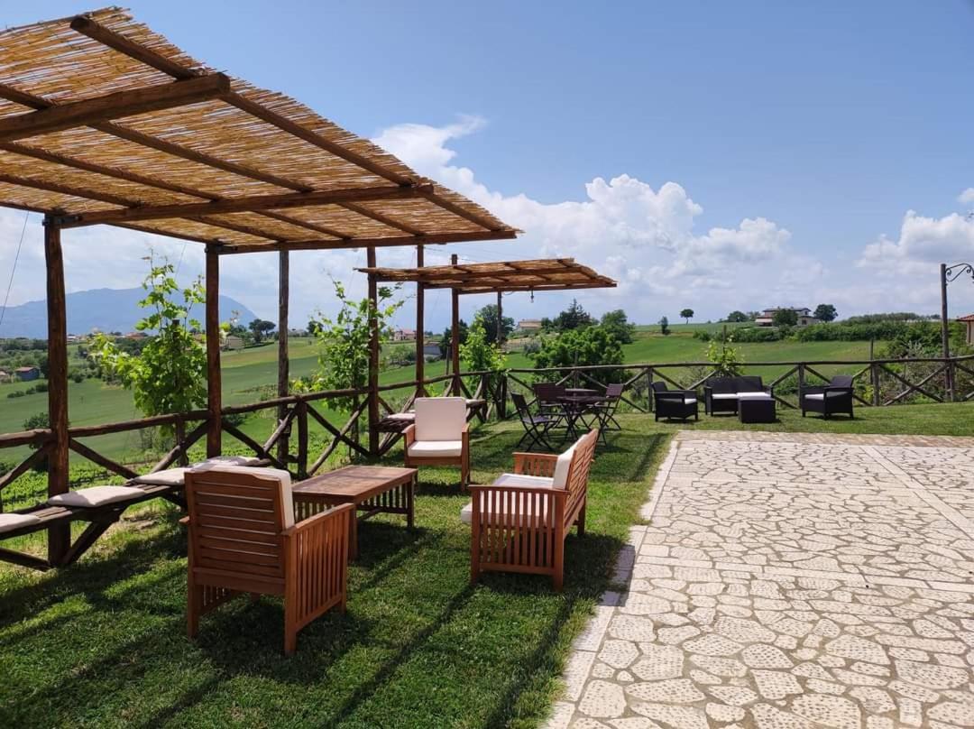 Agriturismo Torre Gialluise Gesualdo Exterior photo